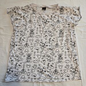 Mickey Mouse Women's M Black And White T-Shirt Disney